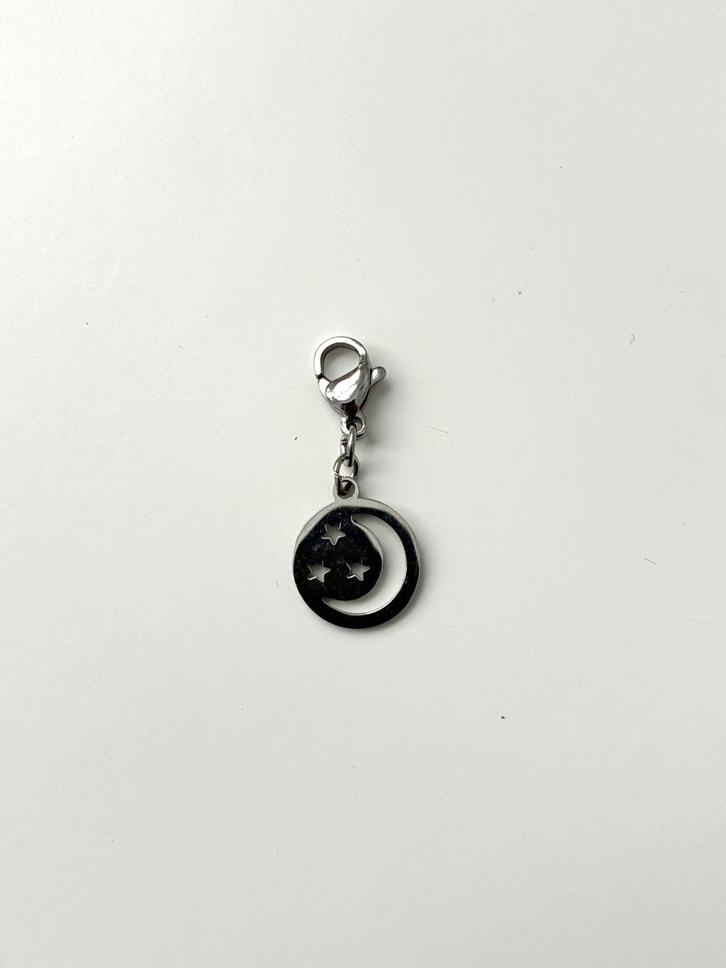 luna y estrellas plata charm
