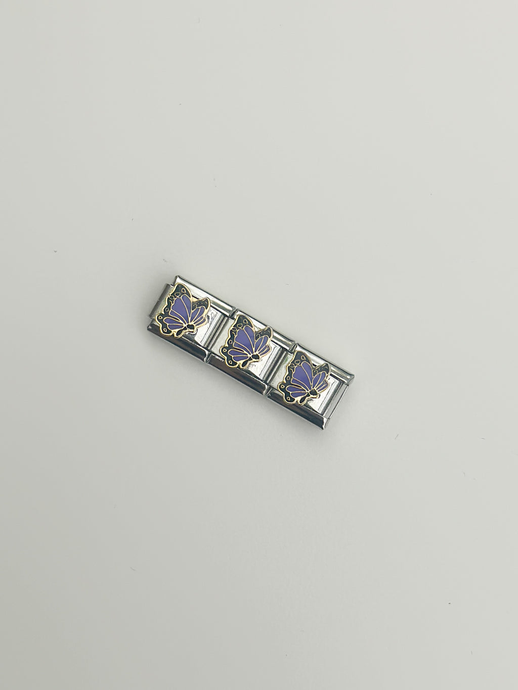 mariposa violeta charm