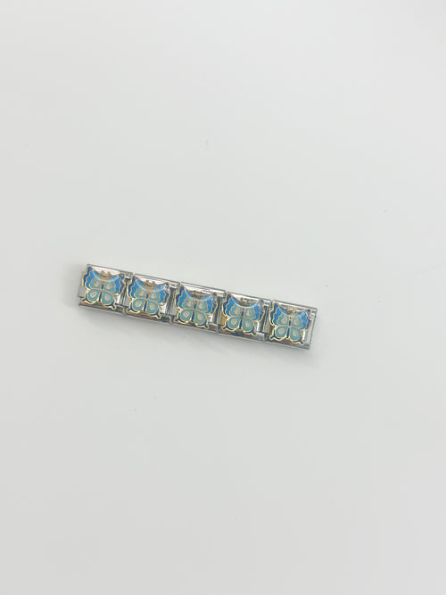 azul claro mariposa charm