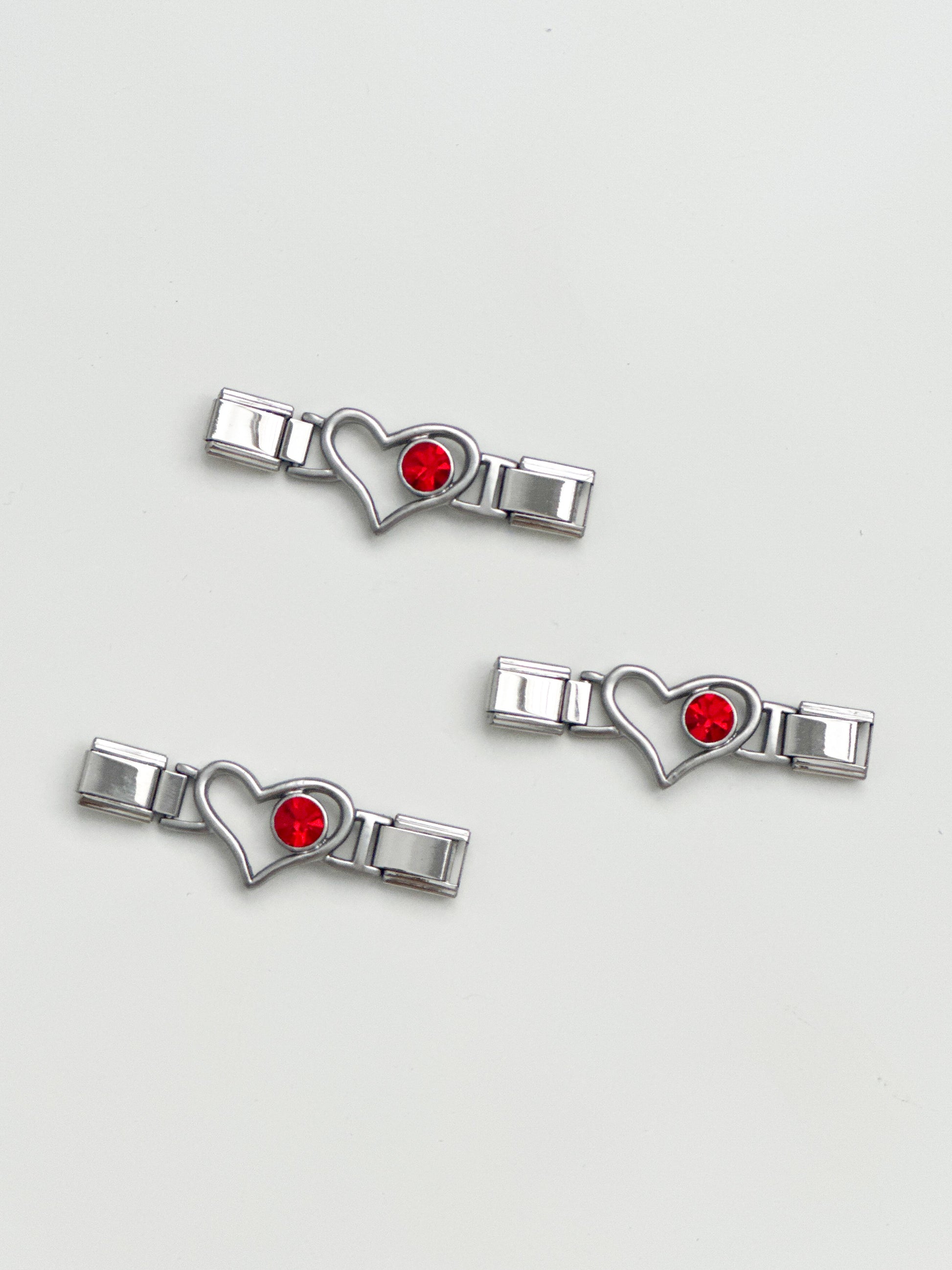 corazón rojo charm *LIMITED EDITION*